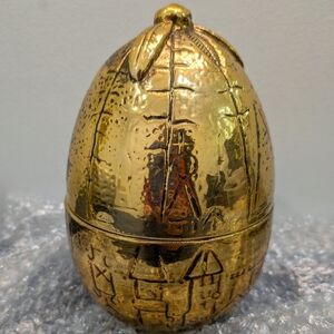 New Harry Potter Golden Decorative Egg